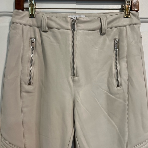 TOPSHOP NWOT beige faux leather blade trouser with no pockets - Picture 3 of 13
